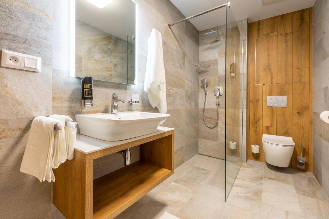 Aplend Lake Resort Strbske Pleso Luaran gambar